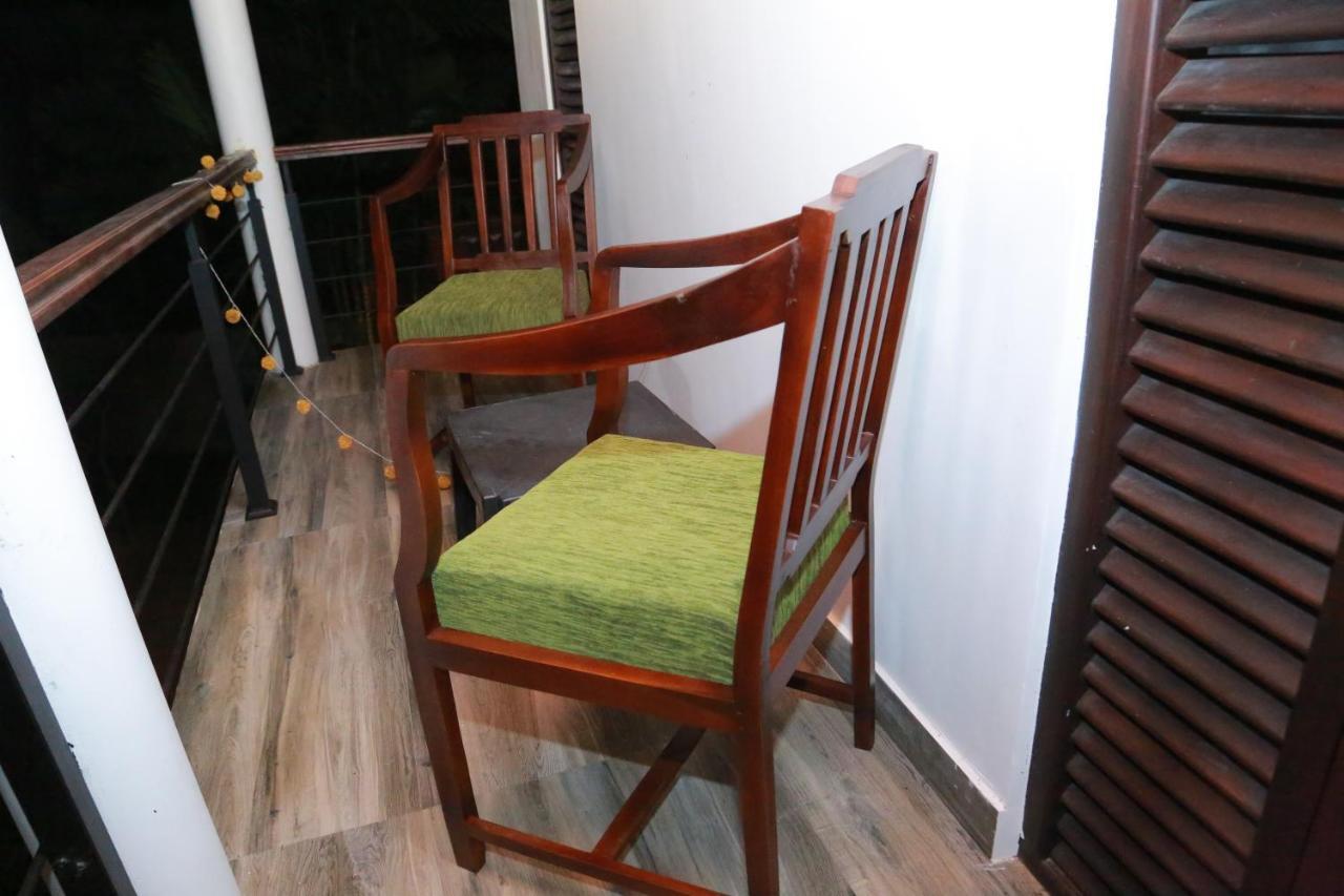 Midigama Holiday Inn المظهر الخارجي الصورة