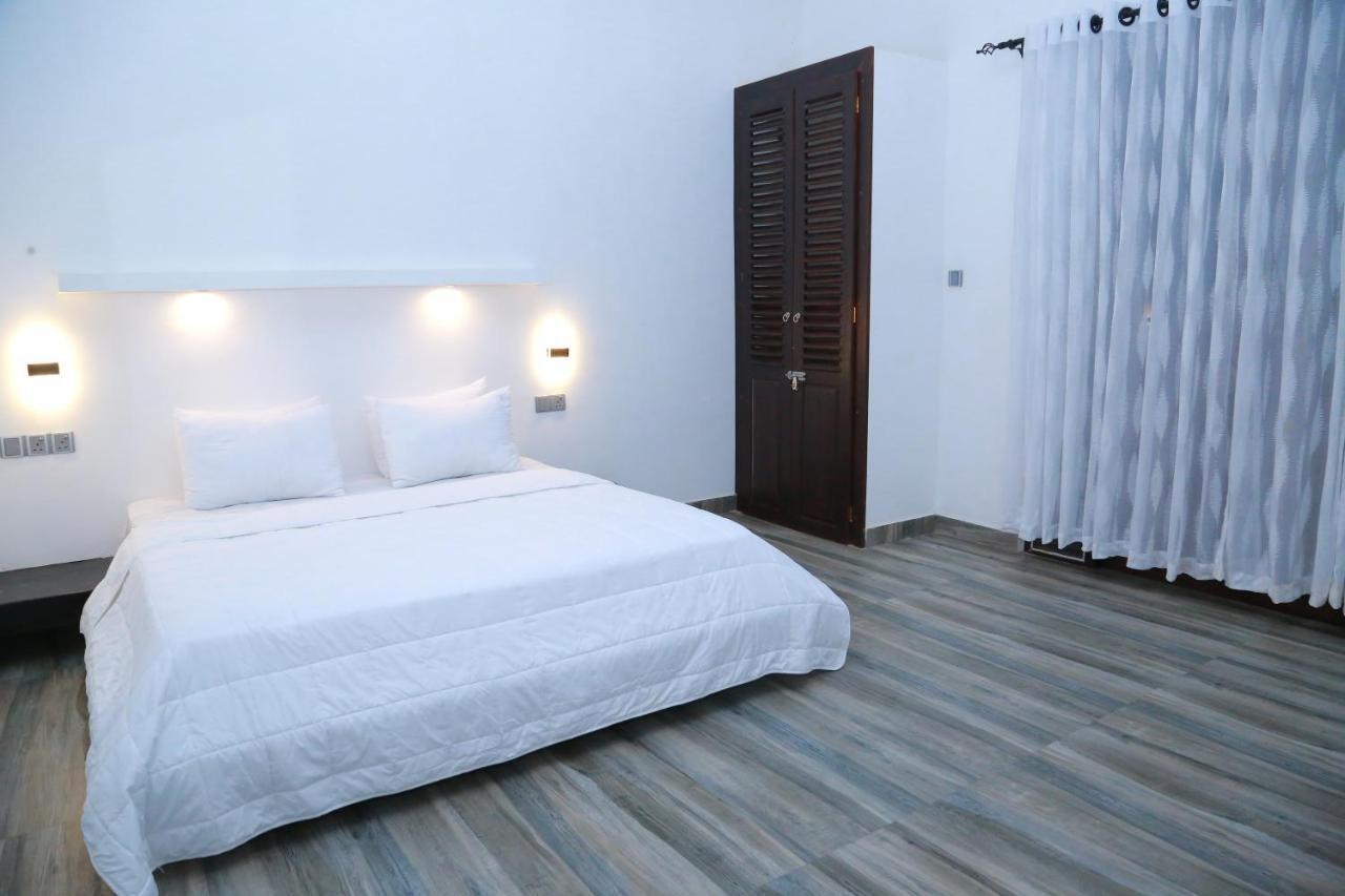 Midigama Holiday Inn المظهر الخارجي الصورة