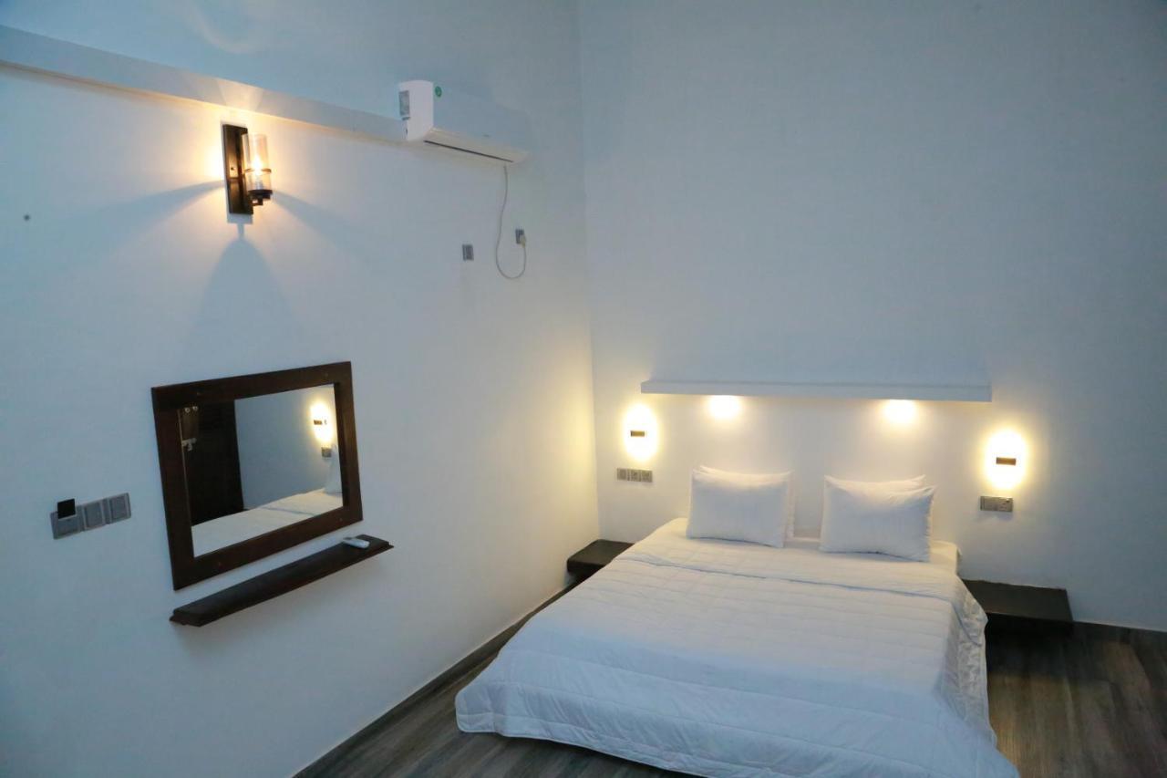Midigama Holiday Inn المظهر الخارجي الصورة